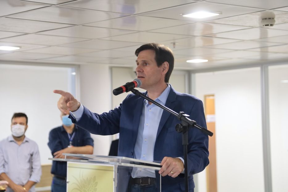 Lissauer Vieira entrega novos gabinetes a deputados | Foto: Ruber Couto