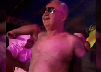 Prefeito da cidade de Itaituba (PA), Valmir Climaco (MDB) durante flagra em festa | Foto: Reprodução