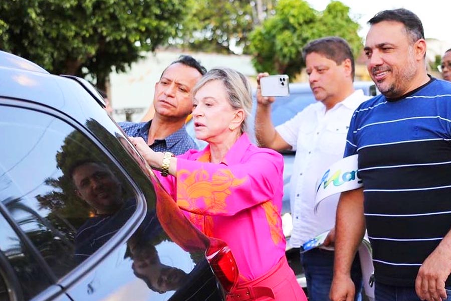 Em meio às lágrimas, o vereador disse que preferia não dar detalhes sobre a condição para não ser considerado uma "vítima"