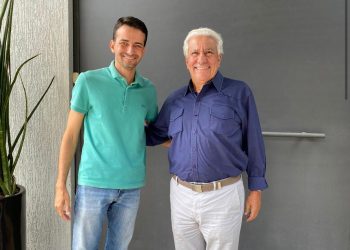 Max Menezes deixa o MDB e vai para o PSD