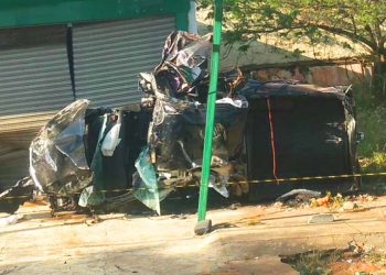Capotamento na Av. T-9, em Goiânia, deixa um adolescente morto | Foto: Leitor
