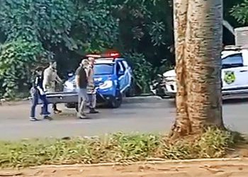 Cadáver foi encontrado no Jardim Alto Paraíso, em Aparecida de Goiânia | Foto: Leitor / FZ