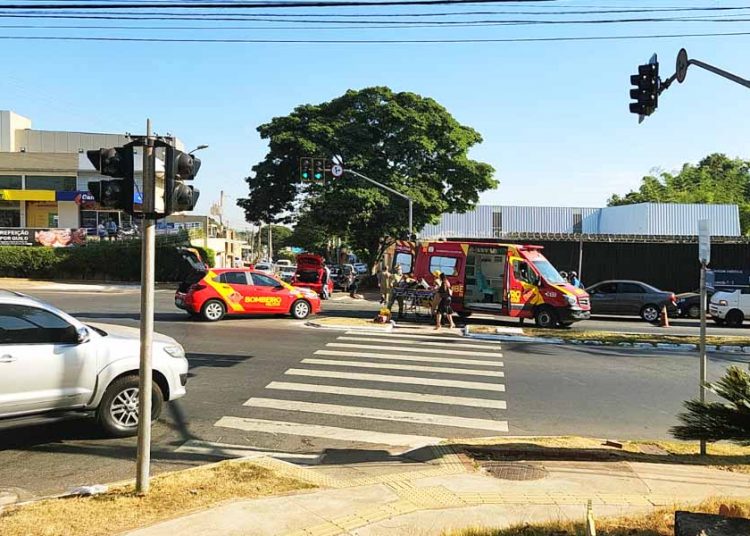 Acidente na Avenida C-4, no Jardim América, em Goiânia | Foto: Folha Z