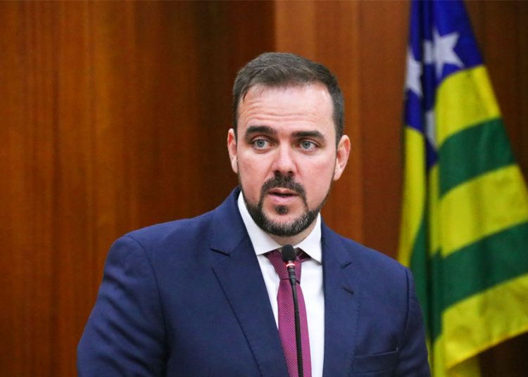 Gustavo Mendanha na Câmara de Goiânia | Foto: Gustavo Mendes