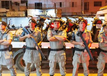PM desarticula garagem de desmanche no Jardim Ipiranga, em Aparecida de Goiânia | Foto: Divulgação / PMGO