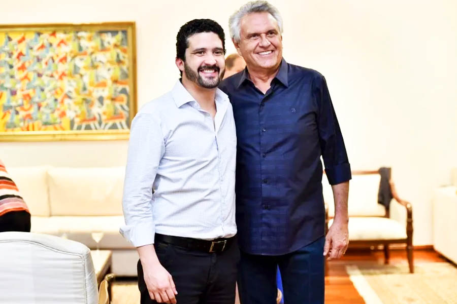 Ronaldo Caiado Filho com o pai | Foto: Cristiano Borges
