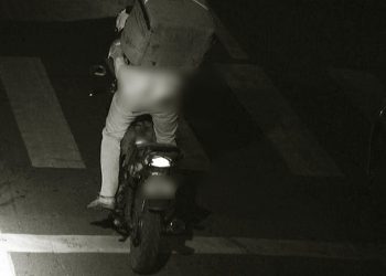 Entregador mostra as nádegas ao passar por radar em alta velocidade em Anápolis (GO) | Foto: Reprodução