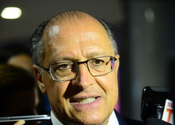 Geraldo Alckmin fala com a imprensa no Centro de Convenções | Fabio Rodrigues Pozzebom / Agência Brasil