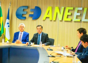Em Brasília (DF), governador Ronaldo Caiado se reúne com diretoria da Agência Nacional de Energia Elétrica (Aneel) para discutir situação da distribuidora de energia elétrica Enel em Goiás | Foto: Lucas Diener