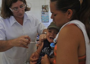 Meningite é prevenida pela vacinação | Foto: Agência Brasil