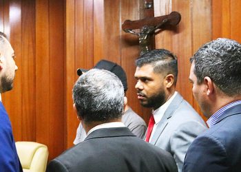 Romário Policarpo em sessão ordinária da Câmara de Goiânia | Foto: Fabiano Araujo