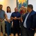 Prefeito anuncia resultado da negociação com os professores ao lado do secretário da Educação, Divino Augusto, representantes do Sintego e vereadores | Foto: Divulgação