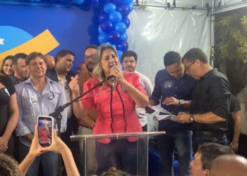 Deputada Zeli troca de partido duas vezes