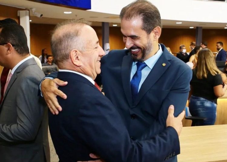 A vez de Einstein, o novo articulador político de Vilmar