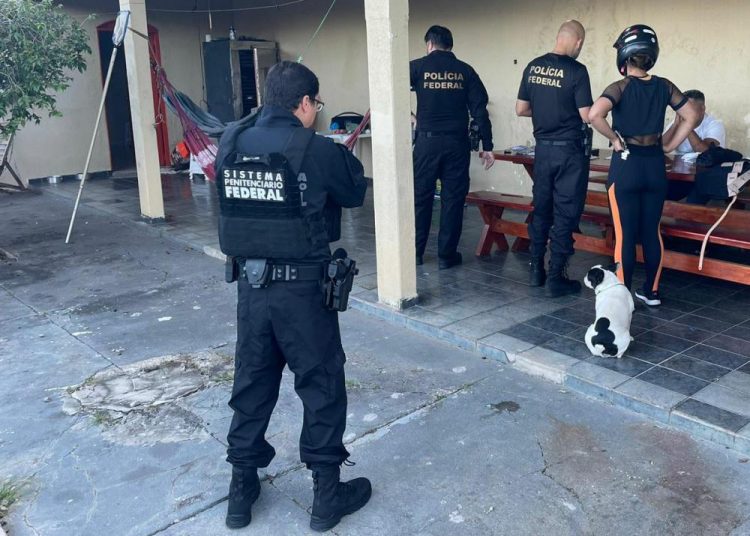 A Polícia Federal (PF) deflagrou, na manhã desta 5ª feira, uma operação para combater fraudes de seguros de veículos | Foto: Polícia Militar