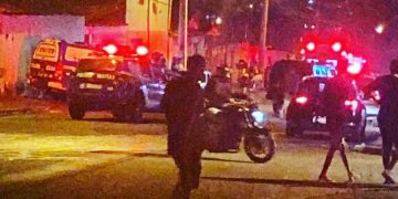 4 pessoas foram baleadas na rua São Paulo, no Jardim Florença em Aparecida de Goiânia, nesta 5ª feira (8) | Foto: Redes Sociais