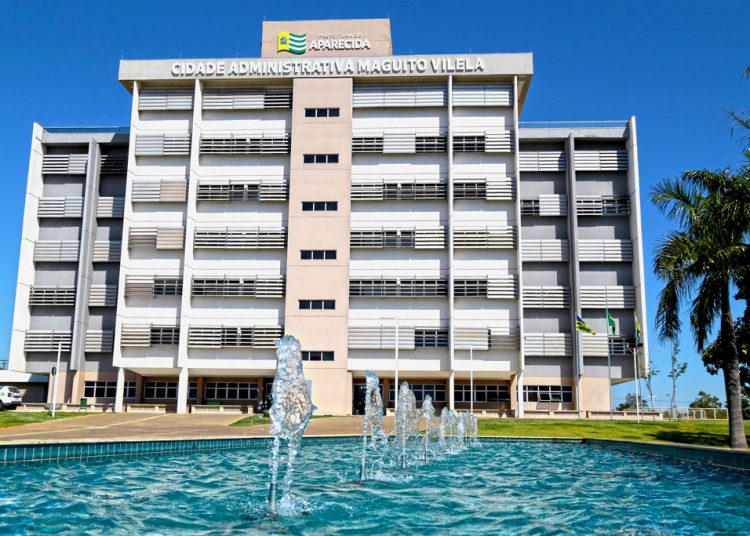 Prefeitura de Aparecida de Goiânia prevê concursos para 5 áreas em 2024