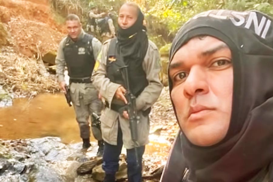 Tenente e alguns dos membros da sua equipe | Foto: Divulgação