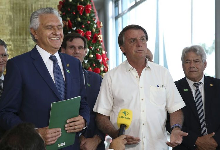 Bolsonaro tem agenda em Goiânia e vai se encontrar com Ronaldo Caiado