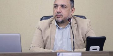 De saída do MDB, 4 partidos já procuraram Fortaleza