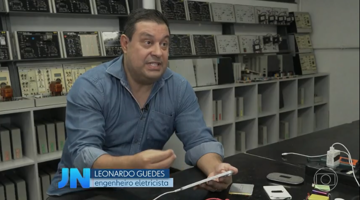 Especialista alertou para perigos de uso de celular conectado diretamente à rede elétrica | Foto: Reprodução/Globo