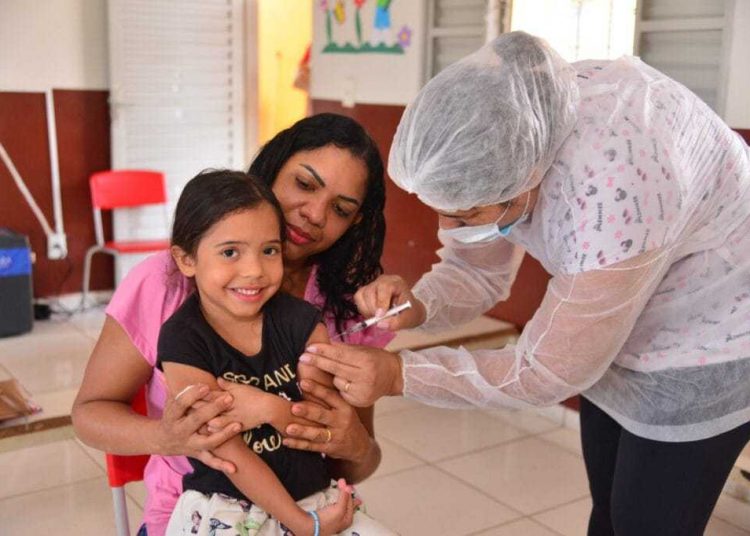 A mobilização tem o objetivo de atualizar o calendário vacinal de crianças e adolescentes | Foto: Claudivino Antunes