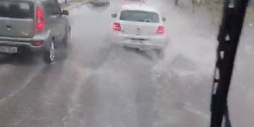 Chuva em Goiânia alagou as ruas | Foto: Reprodução