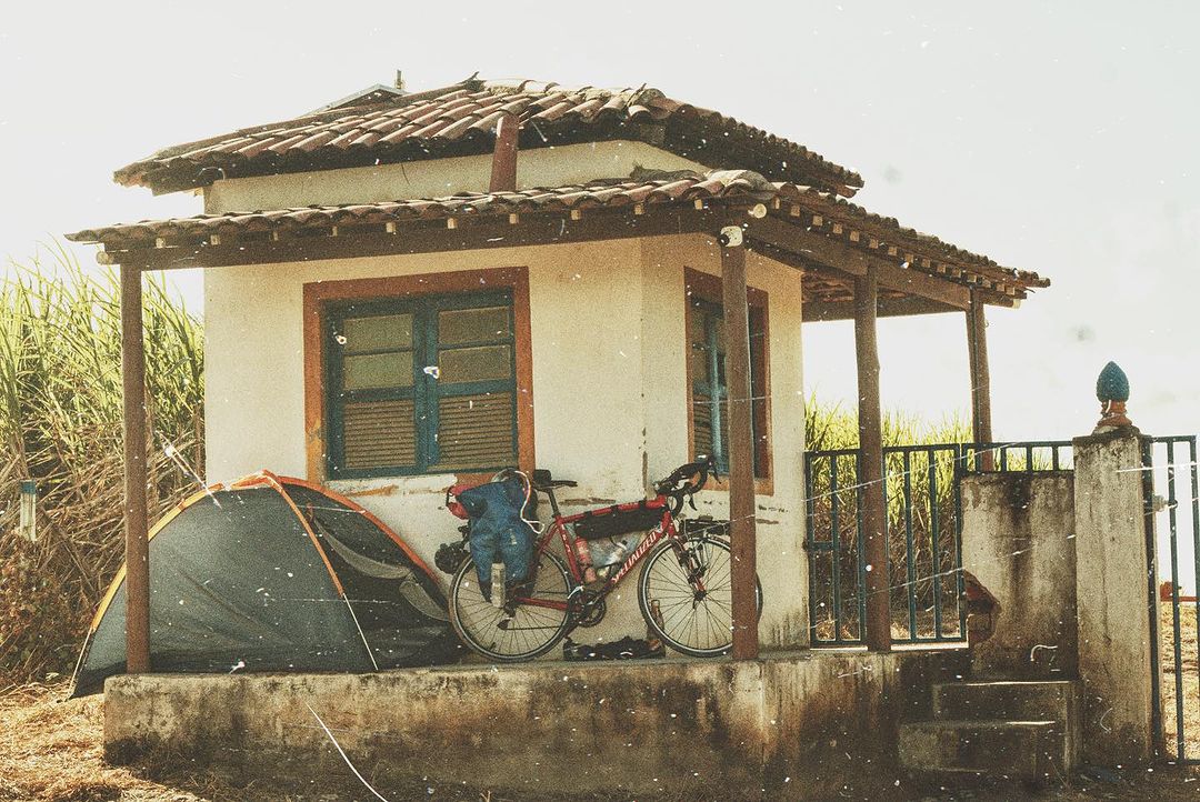 Ciclista busca inspirar as pessoas a viajarem pelo mundo | Foto: Instagram/Pedro Paulo