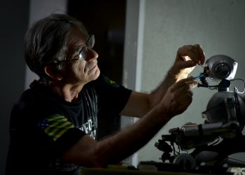 Projeto sonhado por professor capacita estudantes da rede pública com apoio do Sesi Goiás | Foto: Jucimar de Souza