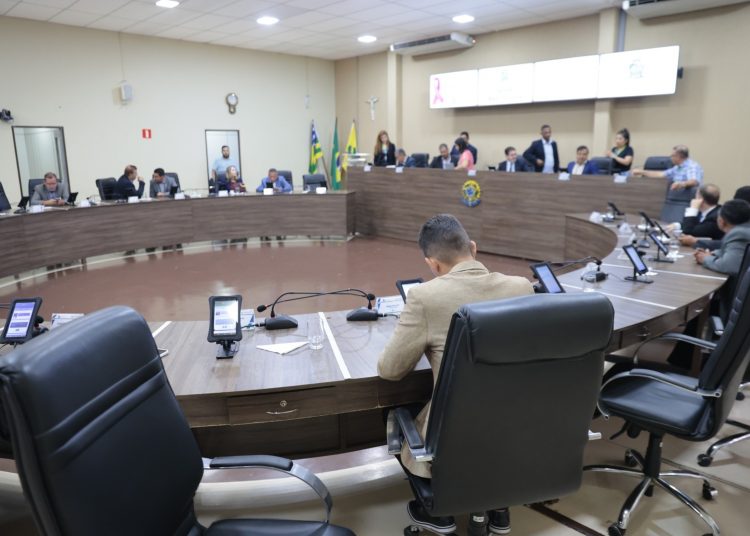 Saiba qual o número mínimo de votos para eleger 1 vereador em Aparecida