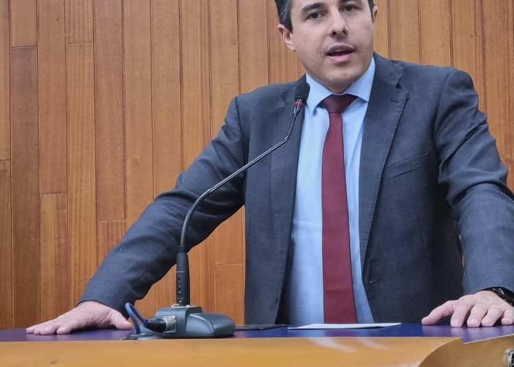 Superintendente do Procon quer ser o nome de Caiado em Goiânia