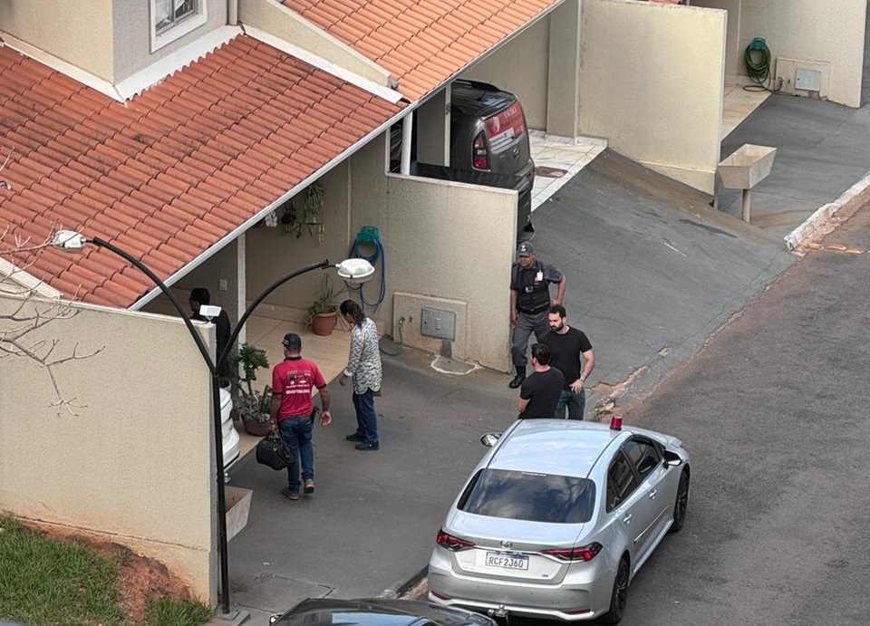 Casa do ex-prefeito Gustavo Mendanha, situada no setor Jd Belo Horizonte, foi uma das investigadas pela polícia | Foto: leitor FZ
