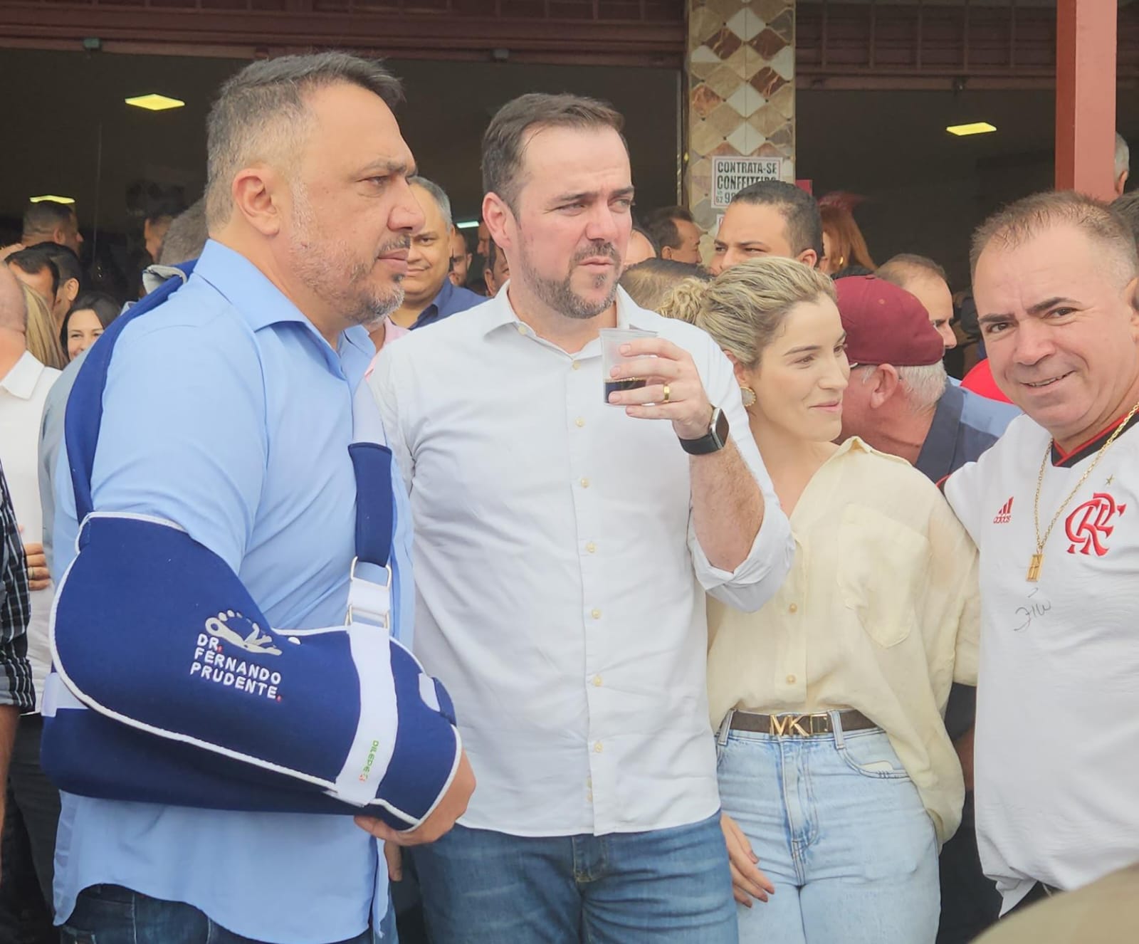 André Fortaleza, Gustavo e Maiara Mendanha e Huarley Mariano | Foto: Guilherme Coelho/Folha Z
