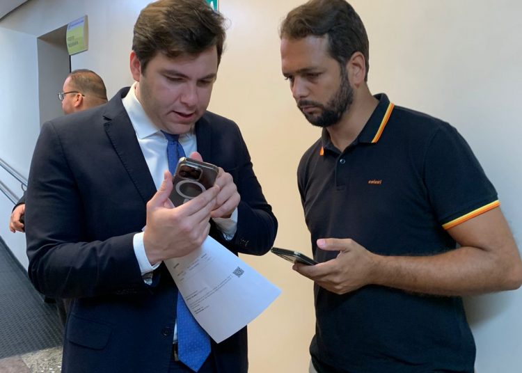 Vereador cobra da Prefeitura justificativa para empréstimo de R$ 1 bi: “projeto tem apenas 2 páginas”