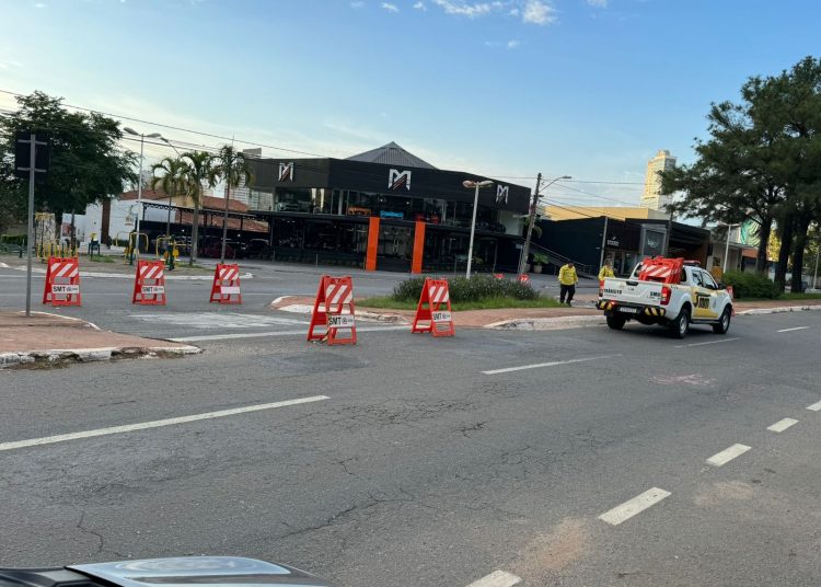 Os principais cruzamentos com rotatórias permanecerão abertos, permitindo o tráfego regular | Foto: SMM