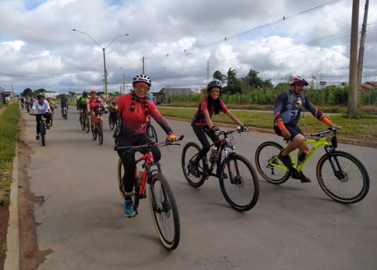 Aparecida tem pedalada gratuita pelo fim da violência contra mulher; saiba como participar