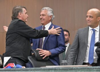 Caiado sondou aliado de Bolsonaro para ser o nome da base em Goiânia