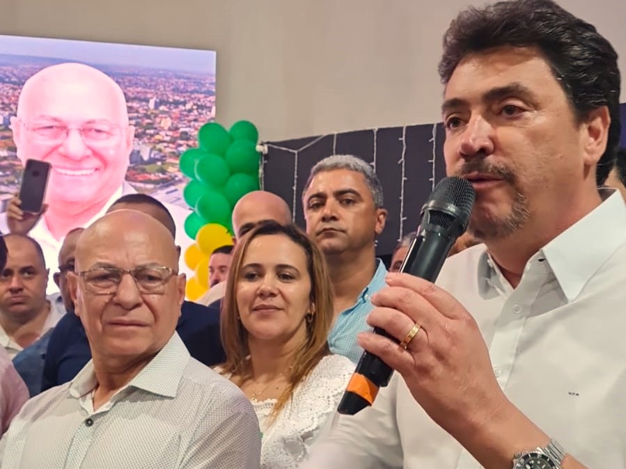 Senador Wilder Morais foi um dos políticos presentes no ato de apoio | Foto: Folha Z