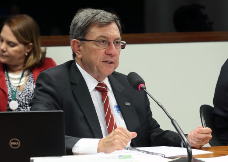General Antonio Leite em Sessão no Congresso Nacional | Foto: Câmara dos Deputados