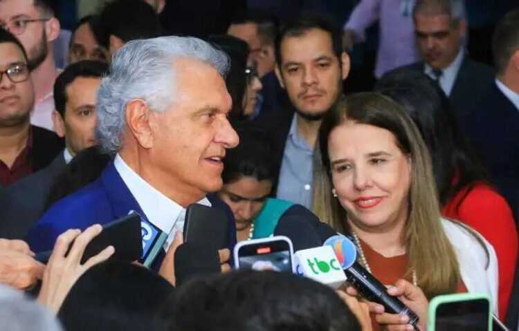 Caiado e a secretária de Economia de Goiás, Selene | Foto: Divulgação