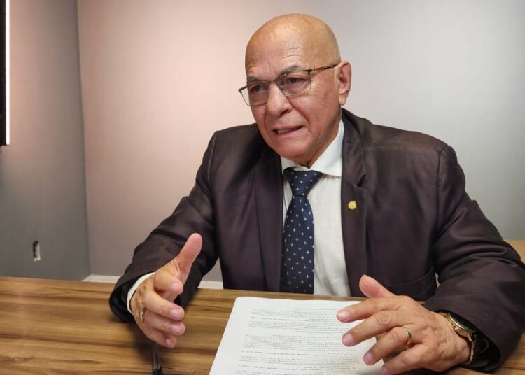 Deputado federal Professor Alcides | Foto: Folha Z