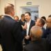 Prefeito e secretários discutem instalação de LED; sorteio entre vereadores define prioridades