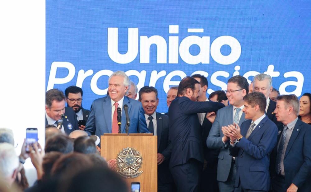 R$ 954 milhões, 14 senadores e musculatura na Câmara: a força da federação UB + PP