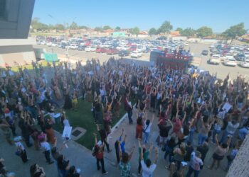 Greve da Educação continua: categoria rejeita proposta parcial da Prefeitura de Aparecida