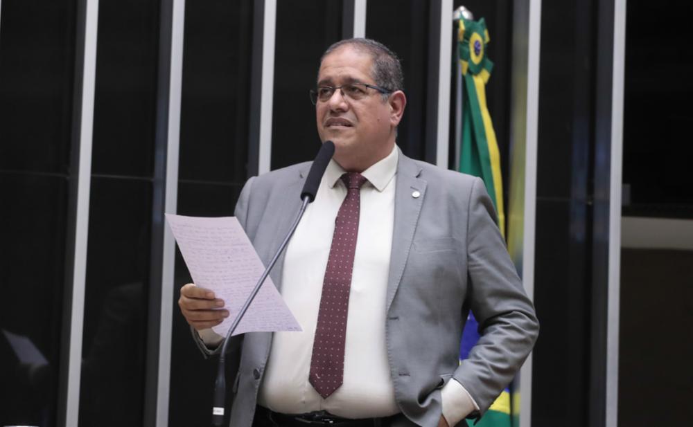 Pastor Jeferson mantém comando do Republicanos em Aparecida e entra na direção em Goiânia