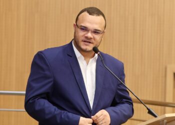 Exoneração: Lucas Alves deixa direção de Comunicação da Câmara de Aparecida