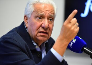 Para Vilmar Rocha, pulverizar candidaturas ao Senado foi “erro claro” da base de Caiado