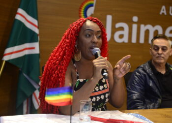 Bárbara Bombom na Câmara de Goiânia | Foto: Divulgação