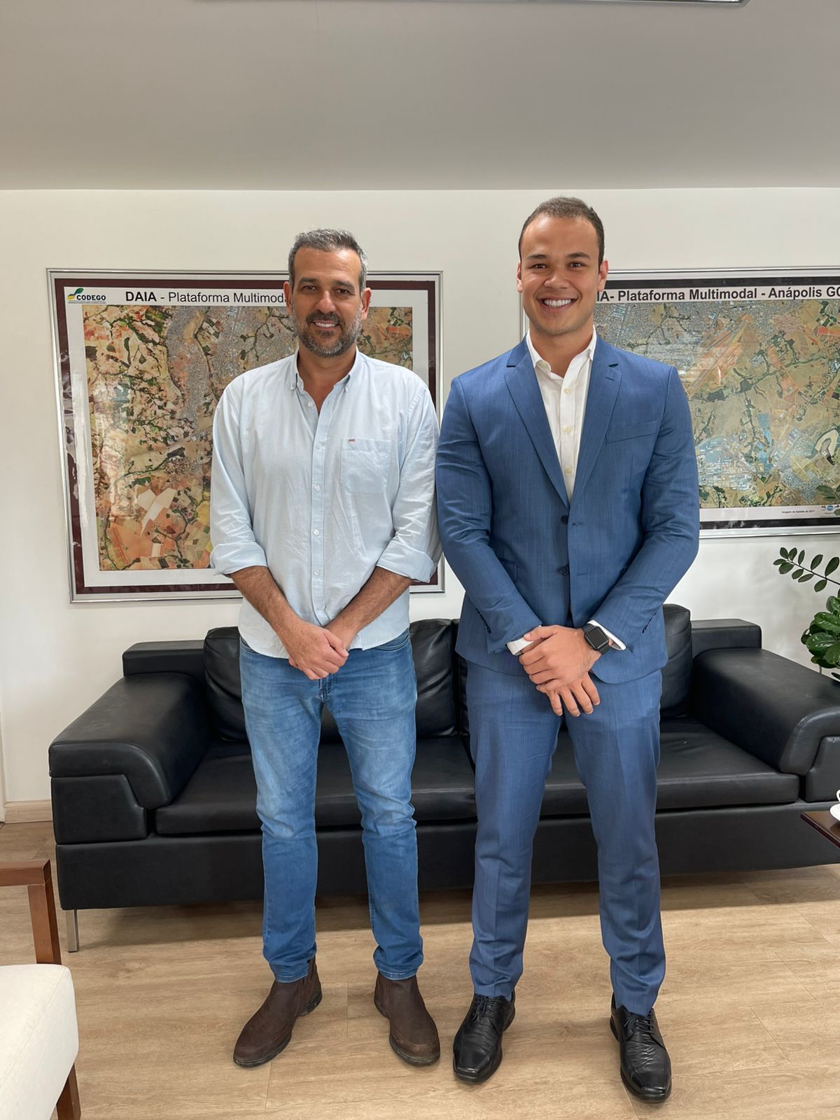 Com aval de Mendanha e Renato de Castro, Almeidinha prepara terreno em Aparecida