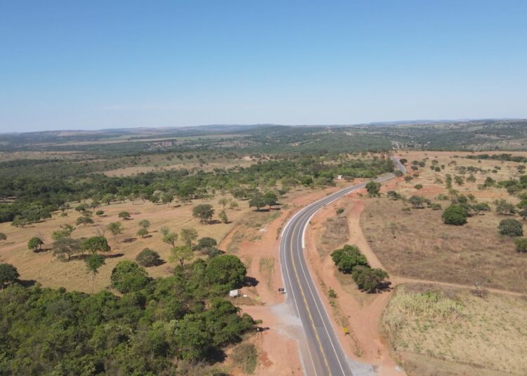 Hidrolândia rodovia às margens da Fazenda Jabuticabal será entregue neste sábado